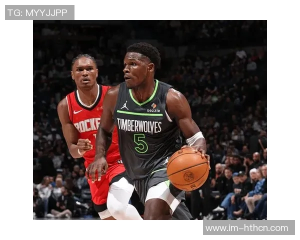 爱德华兹因右脚脚趾感染缺席对阵火箭现为每日观察状态